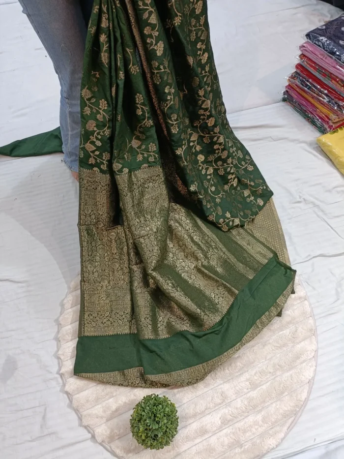 KANJIVARAM SILK SAREE GREEN- MADHU CREATION - Image 2
